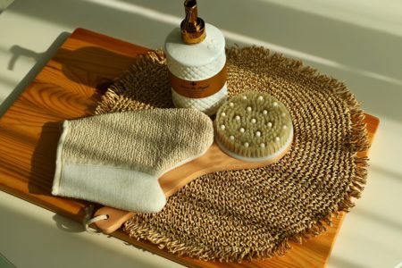 Nie tylko ręcznik – oto jak się ubrać do sauny infrared z głową