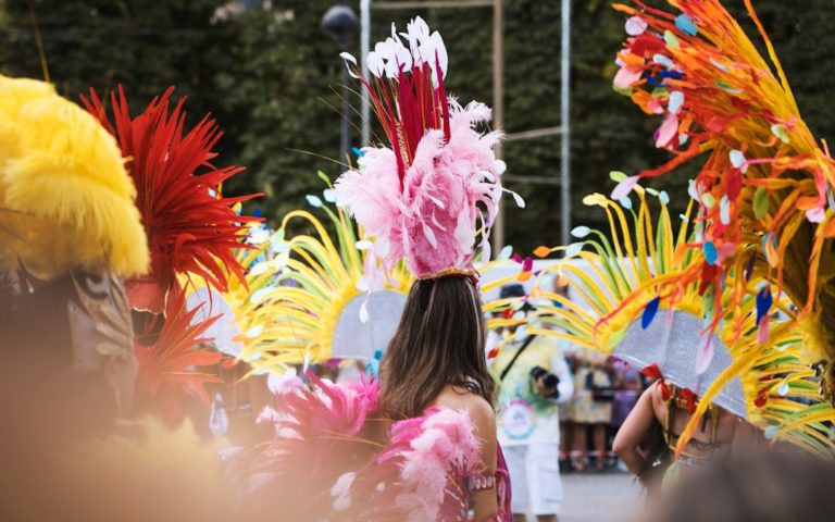 Photo Colorful costumes